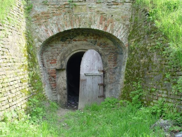 entrance wooden doors to tunnel